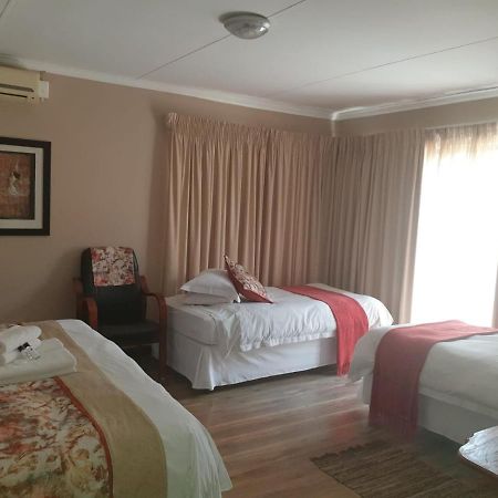Tsessebe Guesthouse Bloemfontein Exterior foto