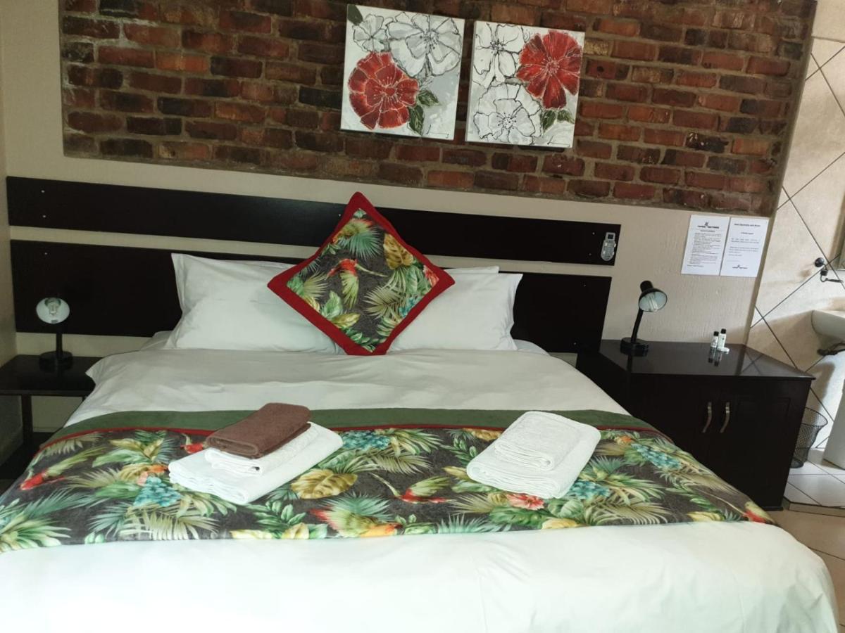 Tsessebe Guesthouse Bloemfontein Exterior foto