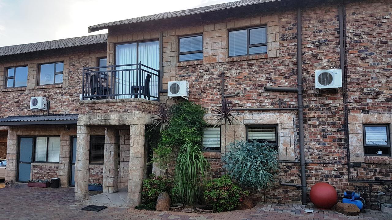 Tsessebe Guesthouse Bloemfontein Exterior foto